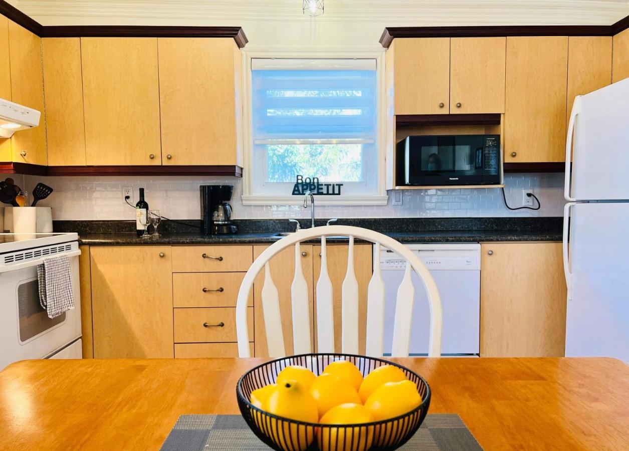 Superbe Condo Plage-Memphremagog Eksteriør bilde