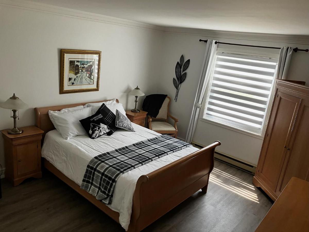 Superbe Condo Plage-Memphremagog Eksteriør bilde
